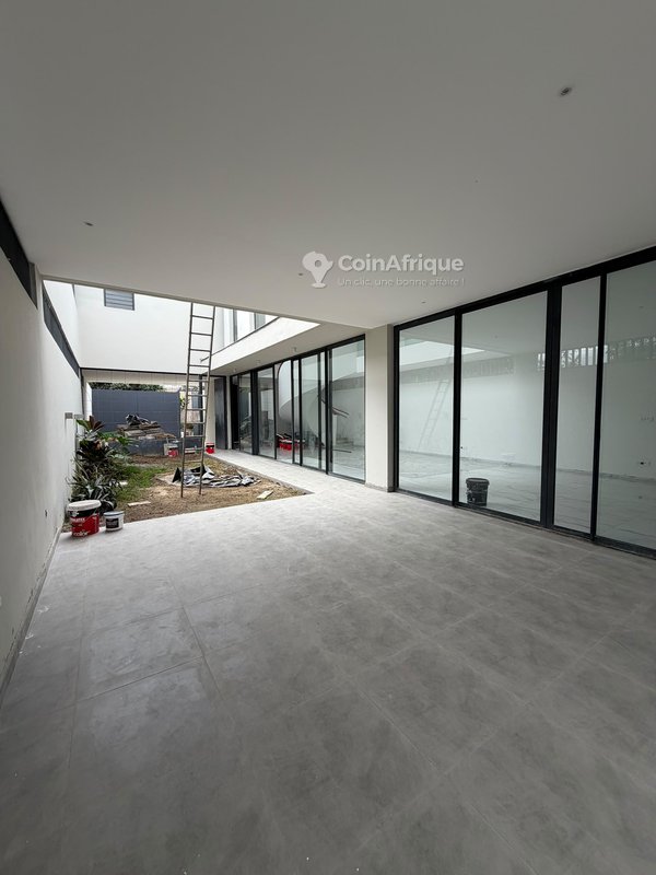 Location villas duplex 6 pièces - Cocody riviera golf 1 proche des ecoles internationales — photo 3