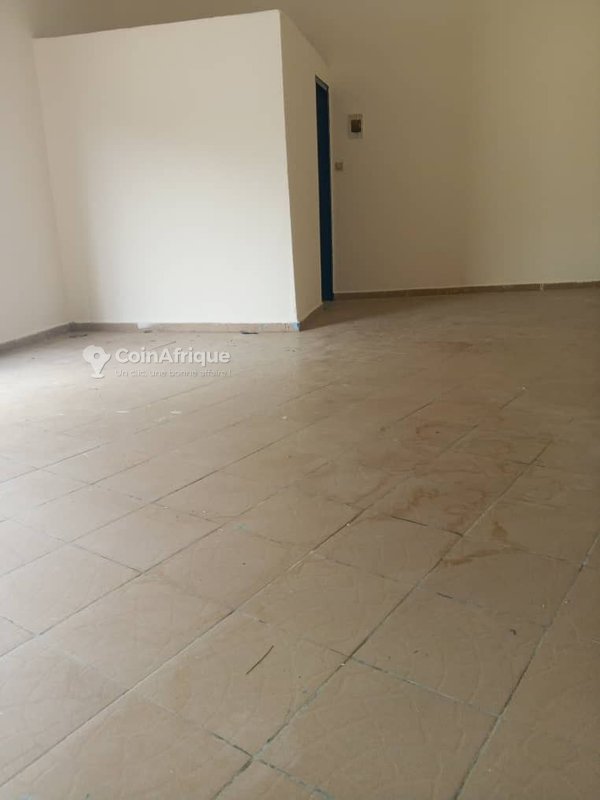 Location magasin – Angré chu — photo 3