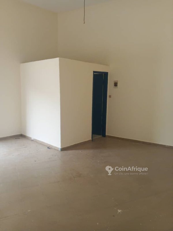 Location magasin – Angré chu — photo 4