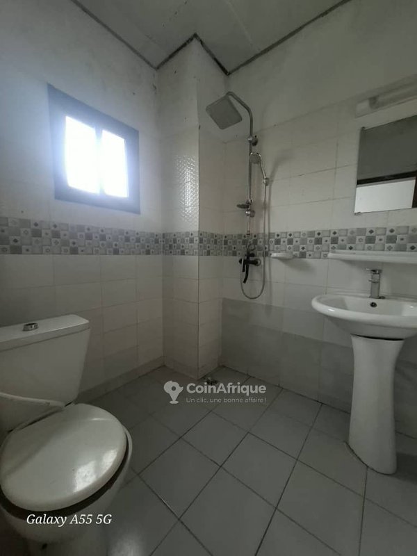 Location appartement 3 pièces à Cocody-angré — photo 4