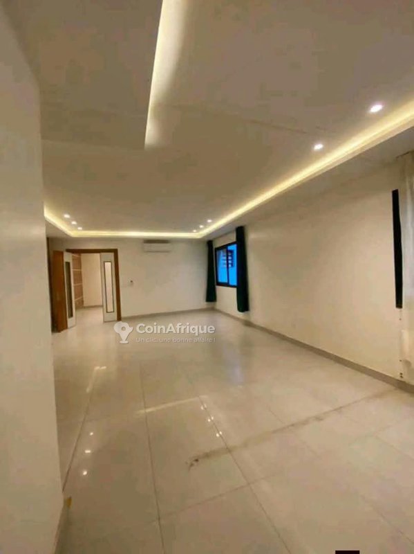 Location appartement 3 pièces à la Riviera Bonoumin — photo 5