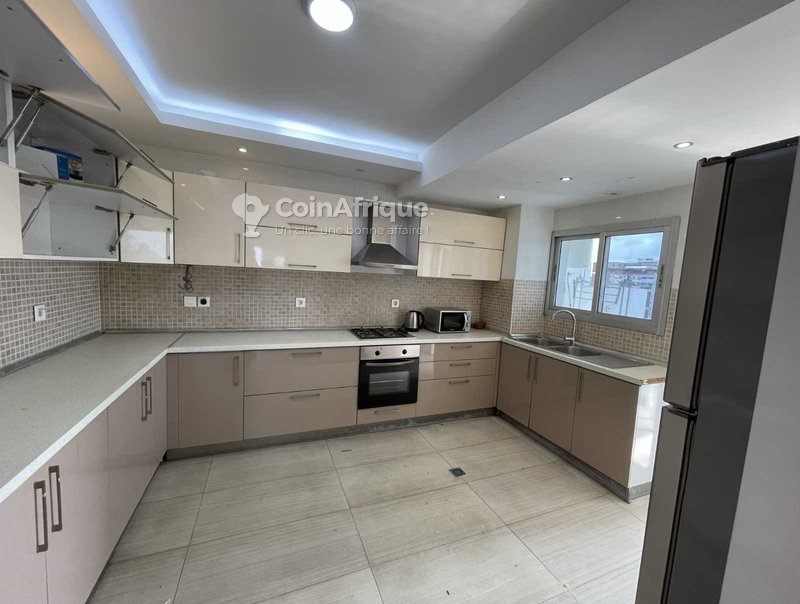 Location appartement standing 3 pièces - Marcory zone 4 — photo 2