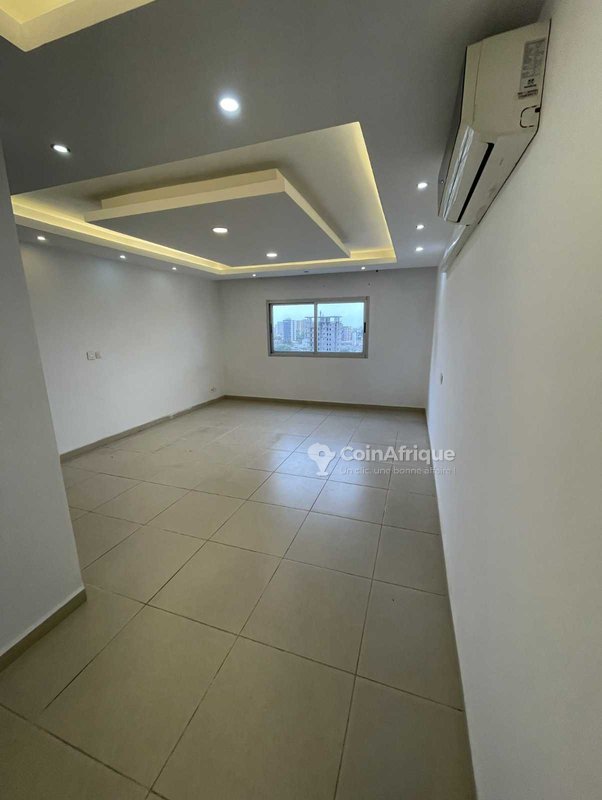 Location appartement standing 3 pièces - Marcory zone 4 — photo 3