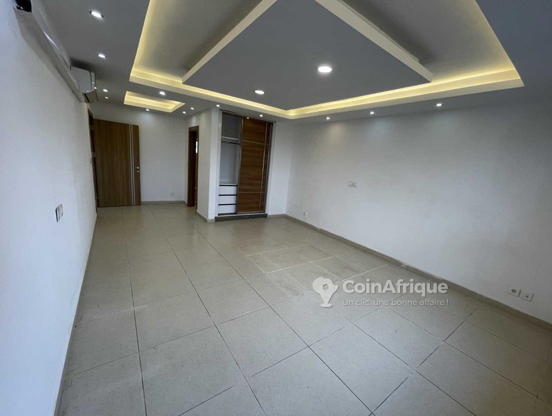 Location appartement standing 3 pièces - Marcory zone 4 — photo 4