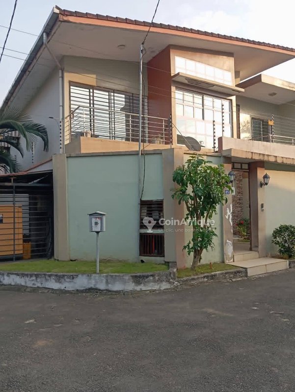 Location villa duplex a k entrée de bingerville — photo 2