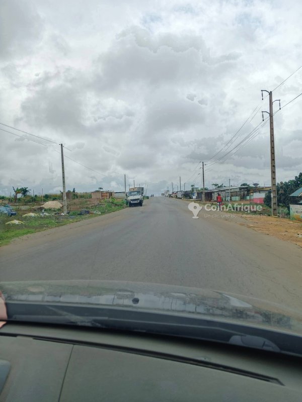 Terrains 400 m2 - Yopougon — photo 2