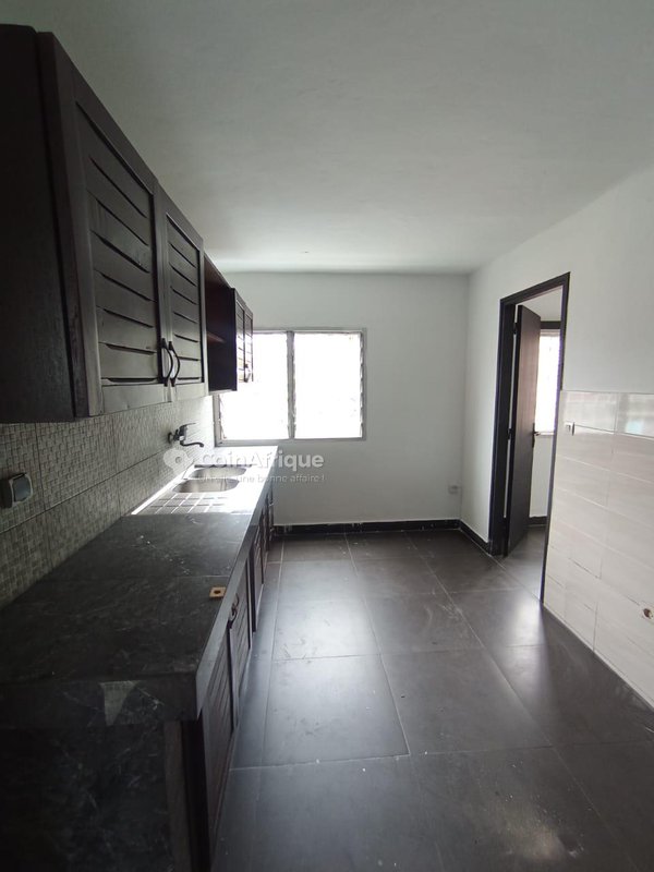 Location appartement standing 4 pièces - Cocody 2 plateaux vallon claire fontaine — photo 4