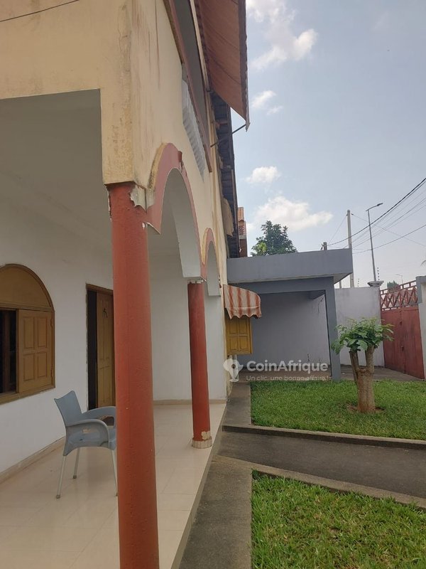 Vente duplex 4 pièces à Cocody-angré , cité arcades — photo 3