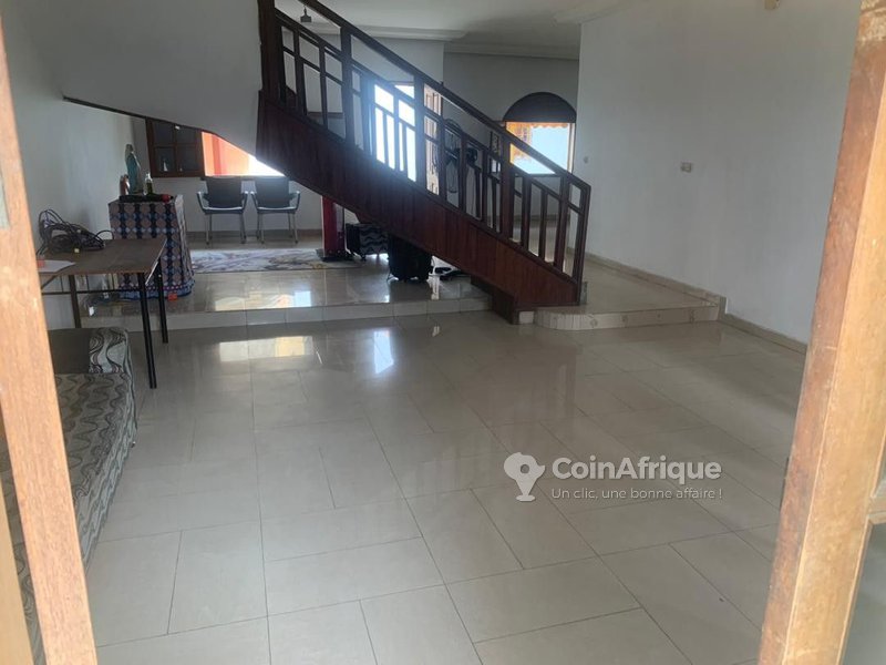 Vente duplex 4 pièces à Cocody-angré , cité arcades — photo 4