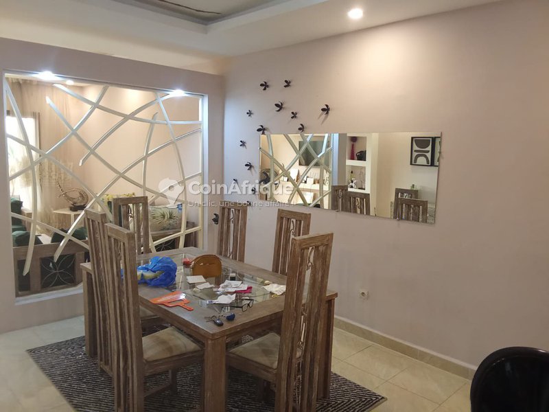 Location appartement 3 pièces à Angre — photo 2