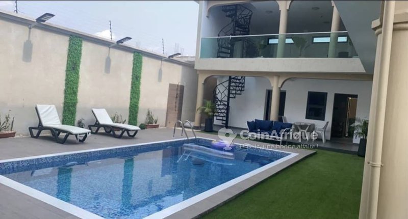 Vente villa tiplex 9 pièces à cocody — photo 2