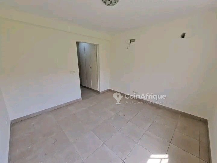 Vente appartement 4 pièces à Cocody-Angré 8ème Tranche — photo 4