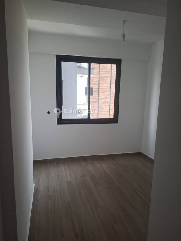 Location appartement 4 pièces à Marcory zone 4 — photo 3
