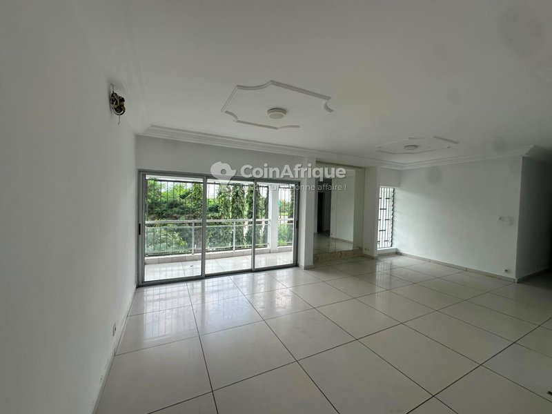 Location appartements 5 pièces - Cocody Riviera golf — photo 4