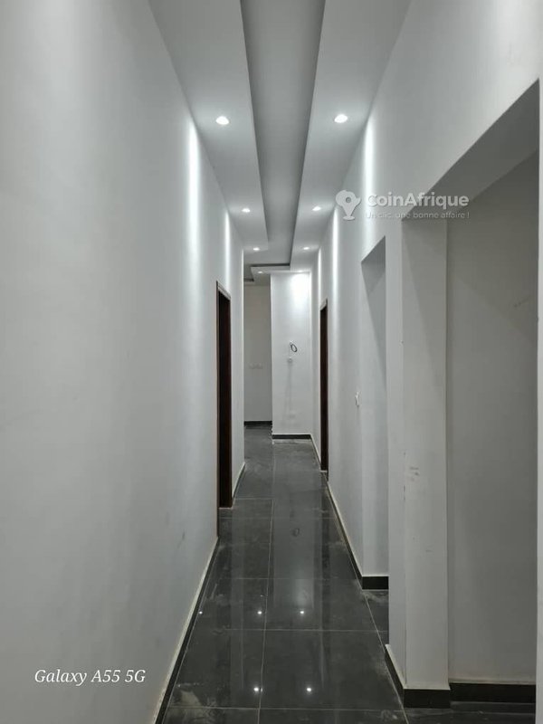 Location appartement neuf 4 pièces - Cocody-angré ch — photo 3