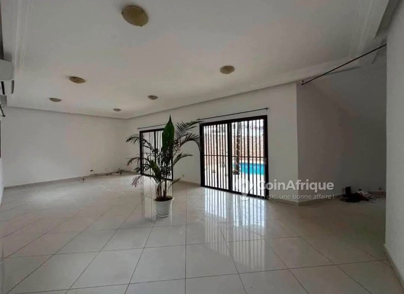 Location villa duplex 5 pièces Cocody - Riviera 4 — photo 3