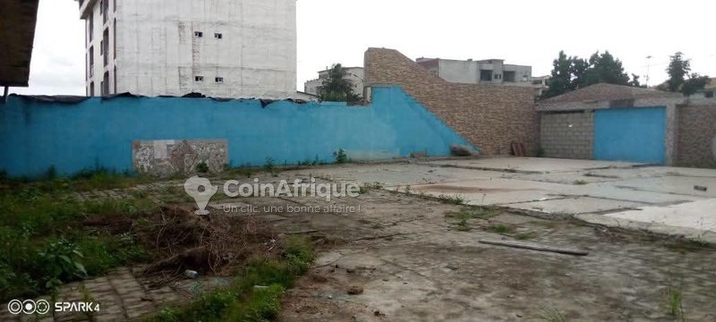 Terrain 600m2 - Cocody angre château non loin du 40eme arrondissement — photo 3