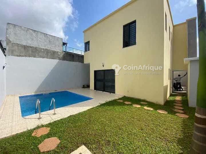 location villas 4 pièces - cocody riviera 4 — photo 3