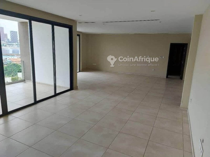 Location appartement 3pièces - Cocody danga — photo 5