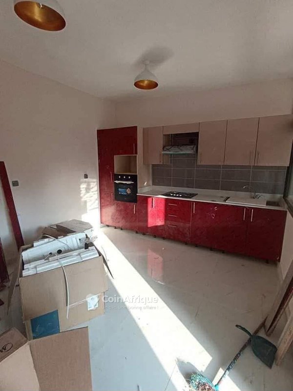 Location appartement 4 pièces - Rivièra Attoban — photo 3