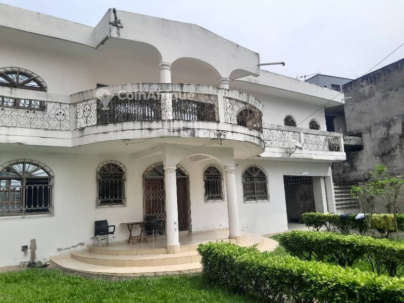 Vente villa duplex 10 pièces - Cocody- Riviera zone — photo 4