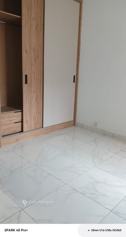 Location appartement à Cocody angré 9ᵉ tranche derrière le rond point cnps à 2 min de l'école fred et poppée — photo 4