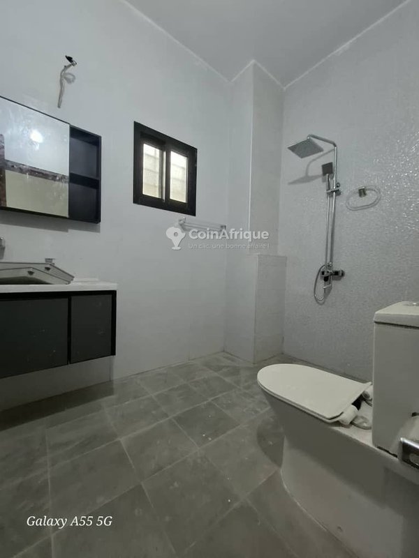 Location appartement 4 pièces à Cocody Angré chu — photo 5