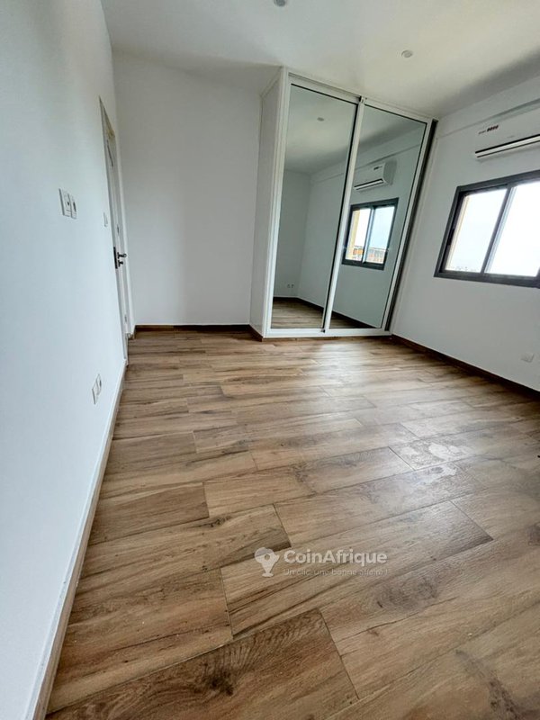 Location appartements 4 pièces - Cocody — photo 4