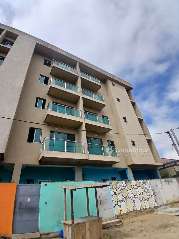 Location appartements 3 pièces à Cocody angré nouveau chu — photo 2