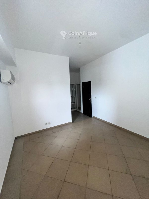 Location appartement 4 pièces - Cocody — photo 5