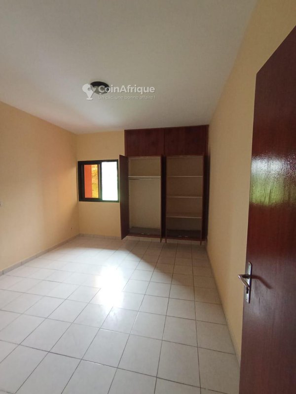 location appartement de standing 4 pièces - cocody riviera attoban — photo 5