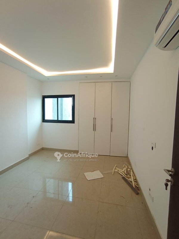 Location appartement 3 pièces à Cocody 2 Plateaux 9eme tranche cgk — photo 5