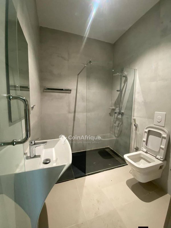 Location villa 6 pièces à Riviera 4 — photo 4
