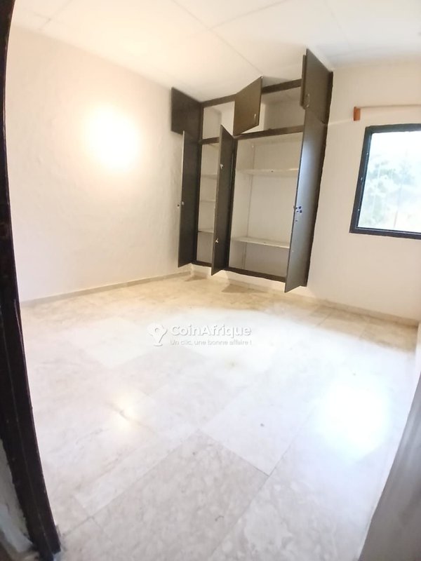 Location villa 4 pièces à Cocody Angré 8ème tranche — photo 4