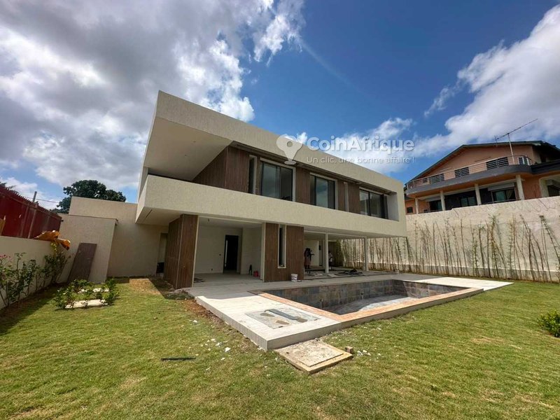 Location villa 7 pièces à Cocody Riviera Golf — photo 4
