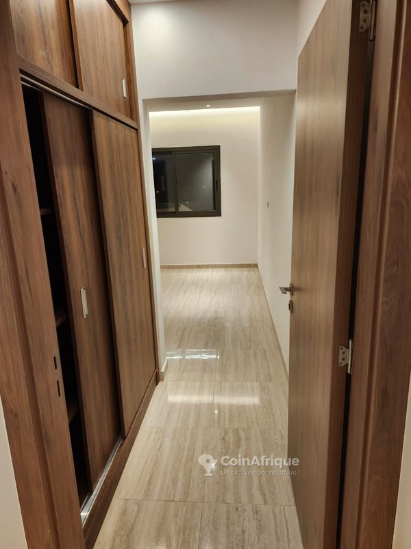 Location appartement 4 pièces - Marcory -zone 4 — photo 4