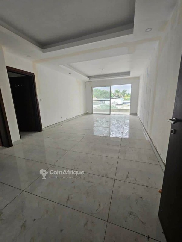 Location appartement 4 pièces à Cocody centre — photo 5