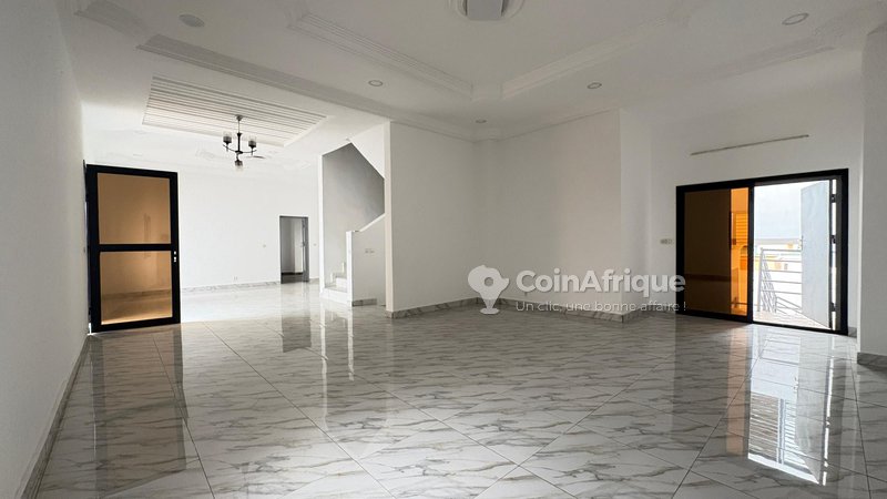 Location villa 06 pièces - Feh kesse — photo 2