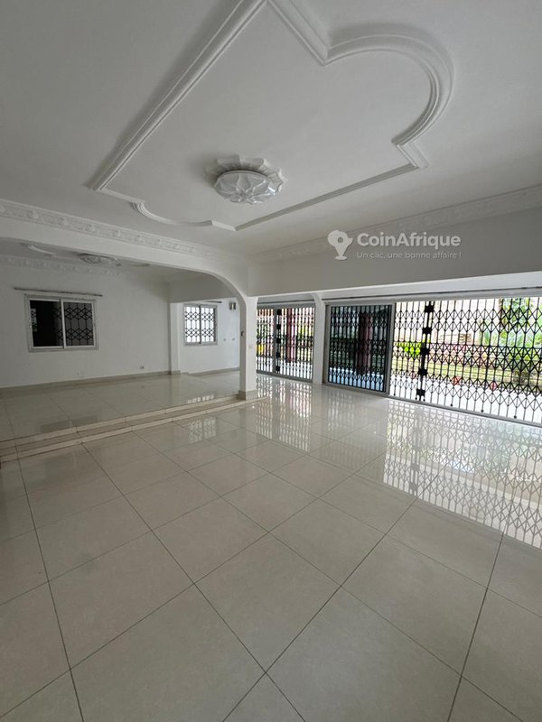 Location villa duplex de standing 5 pièces + dépendance - cocody riviera 4 world city — photo 5
