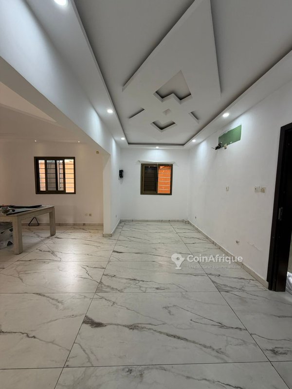 Location villa 5 pièces - riviera faya -cité atci — photo 5
