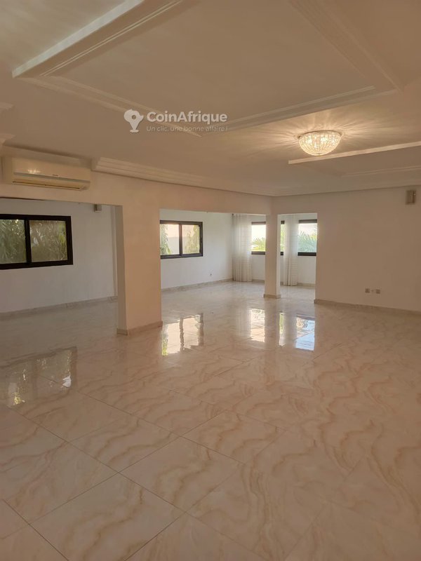 Location villa duplex 10 pièces - Riviera golf — photo 3