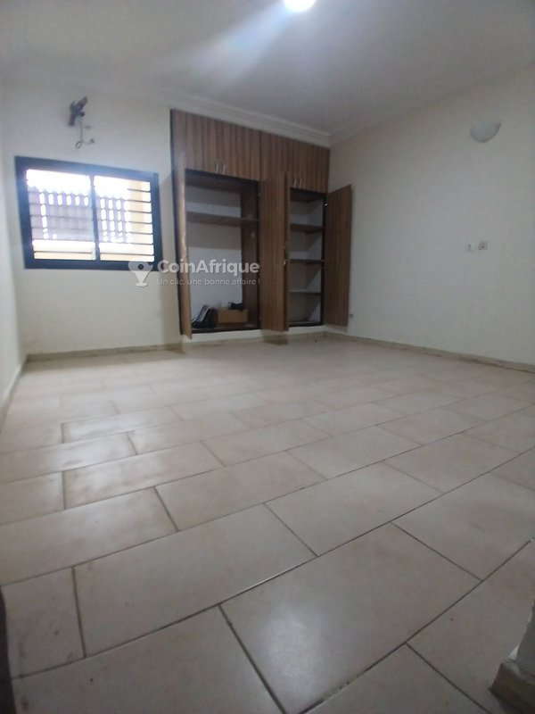 Location appartement 3 pièces a Cocody angré nouveau chu — photo 3