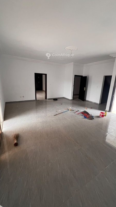 Location villa duplex 6 pièces dans la zone de Faya Ephrata — photo 2