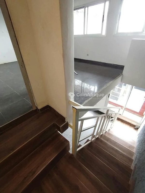 location magasin — photo 5