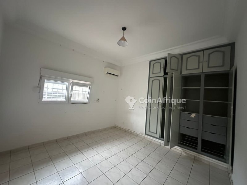 Location villa 5 pièces - II Plateaux — photo 5