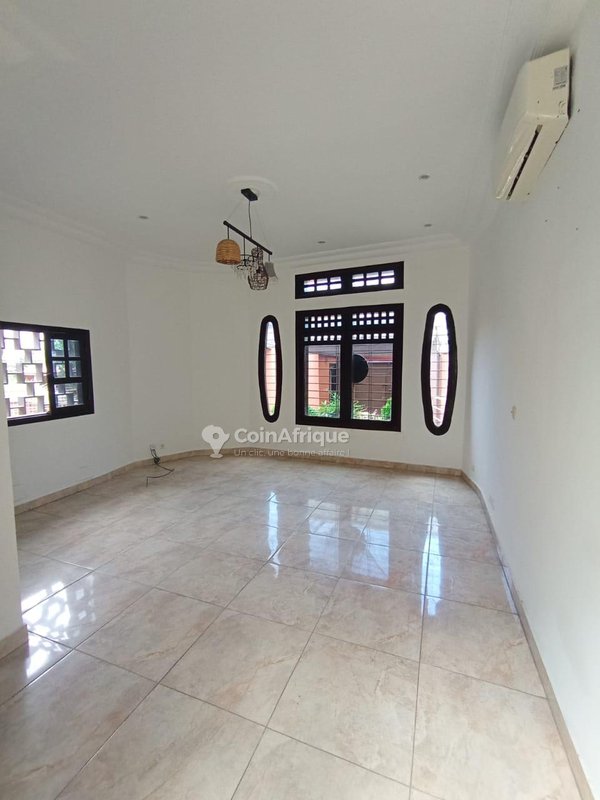 location villa duplex de standing 5 pièces + piscine commune - cocody riviera palmeraie — photo 2