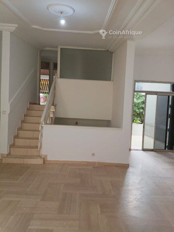 Location villa duplex 6 pièces à la riviera palmeraie dans la cité les rosiers au programme — photo 3