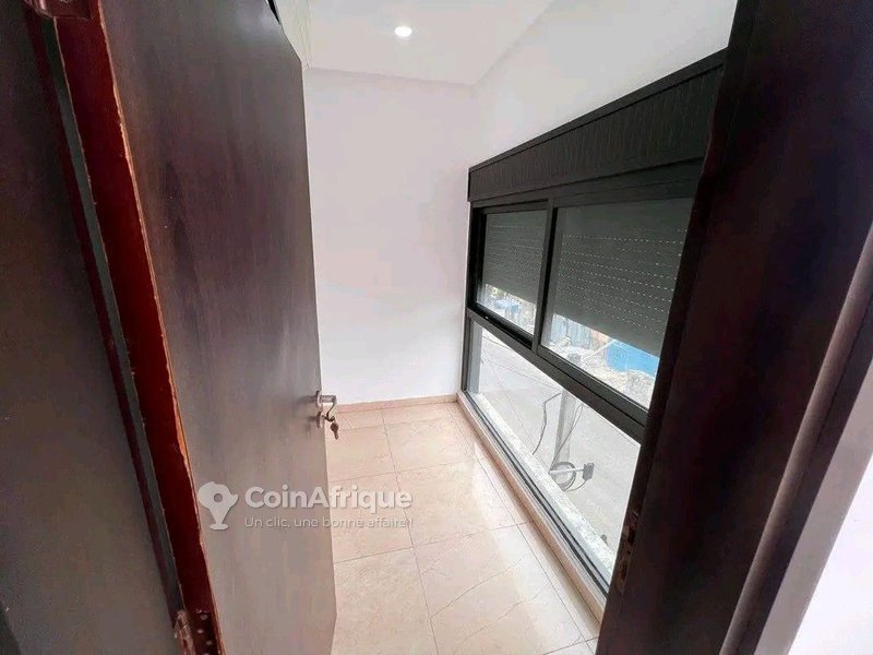 Location appartement 5 pièces - riviera m'badon — photo 4