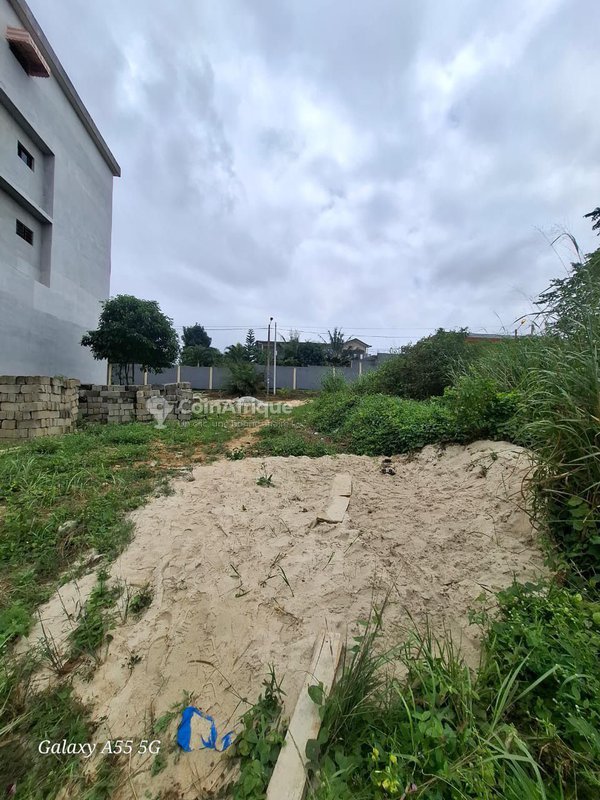 Terrain lot de 600m2 Cocody - Angre CHU zone Djorobite1 — photo 2