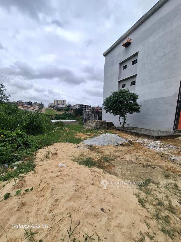 Terrain lot de 600m2 Cocody - Angre CHU zone Djorobite1 — photo 4